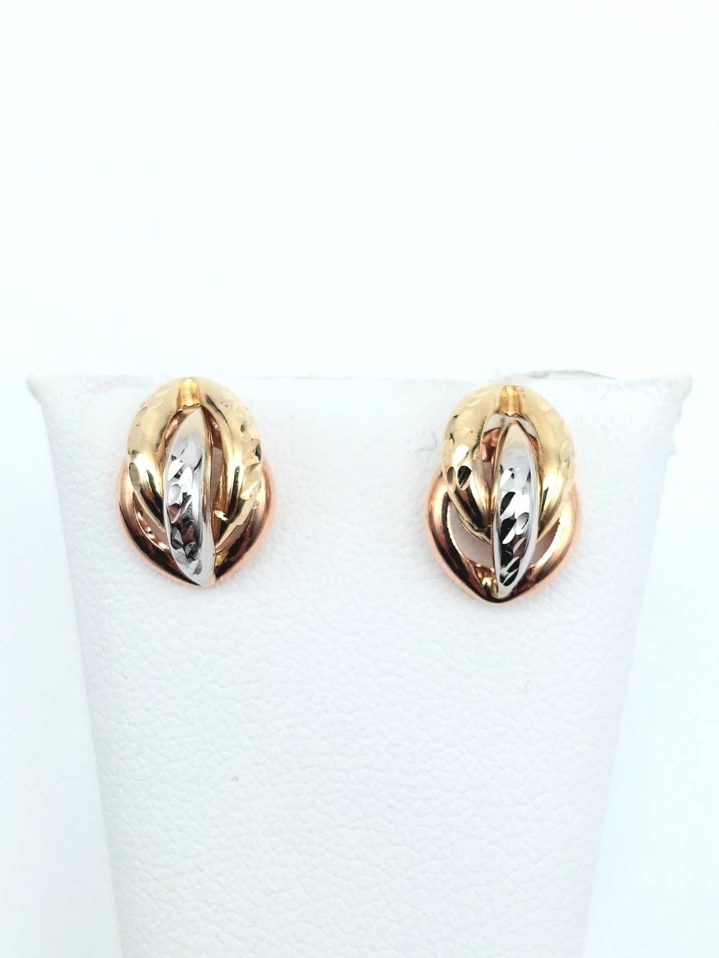 Orecchini in oro giallo e bianco 18 KT. OR-ORO006.