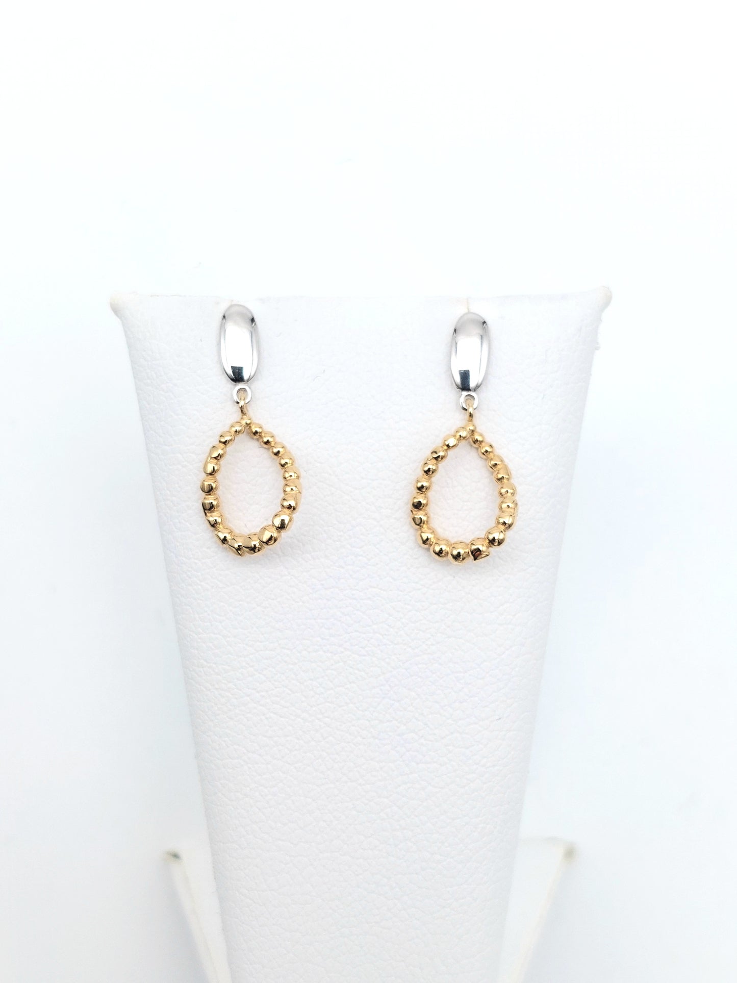 Orecchini pendenti in oro giallo e bianco 18 KT. OR-ORO010.