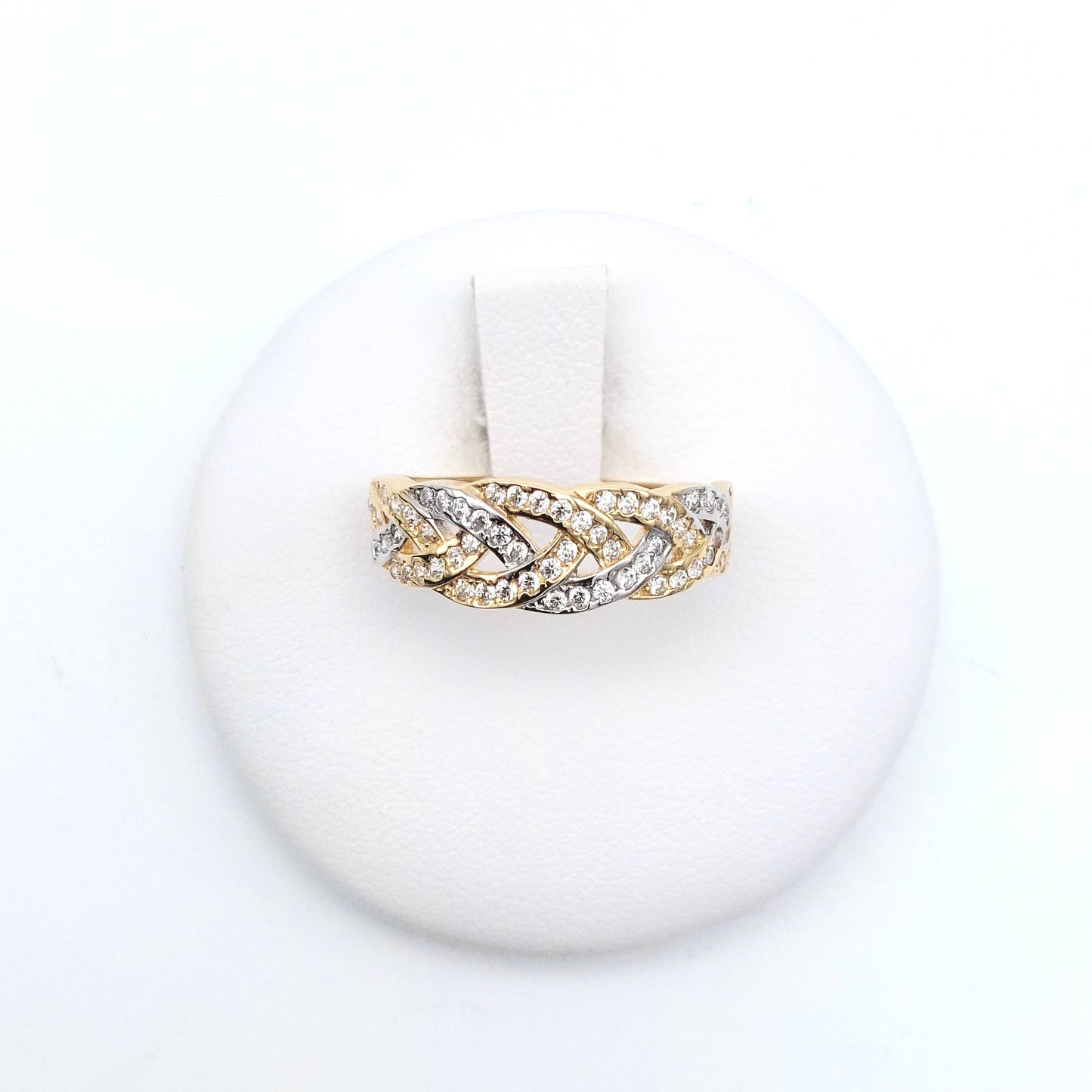 Anello in oro giallo e bianco 18 KT con zirconi bianchi. AN-ORO082.