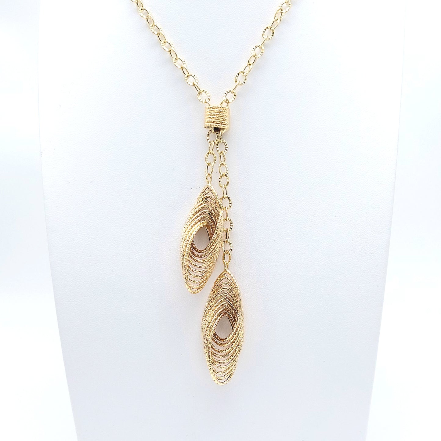 Collana a catena con elementi diamantati in oro giallo 18 KT. COL-D-ORO026.