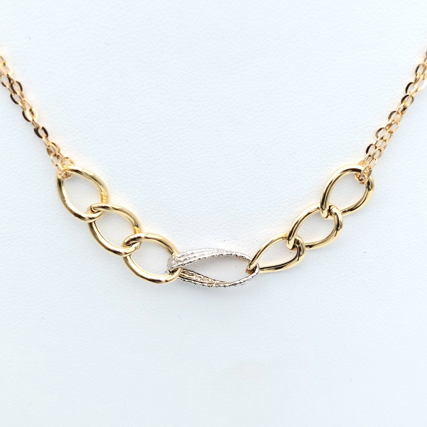 Collana a catena vuota in oro giallo e bianco 18 KT . COL-D-ORO028.