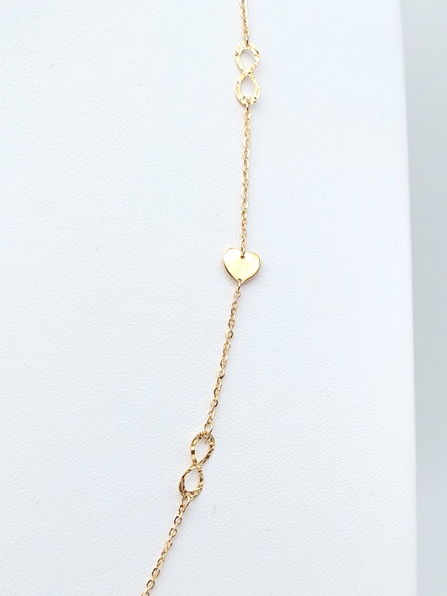 Collana a catena con elementi in oro giallo 18 KT. COL-D-ORO016.