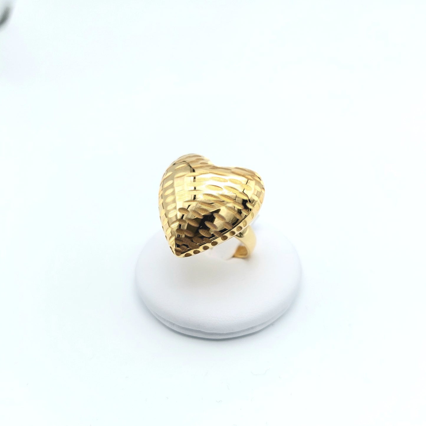 Anello in oro giallo 18 kt. AN-ORO007. Anello in elettroformatura diamantato a mano. Misura 15.