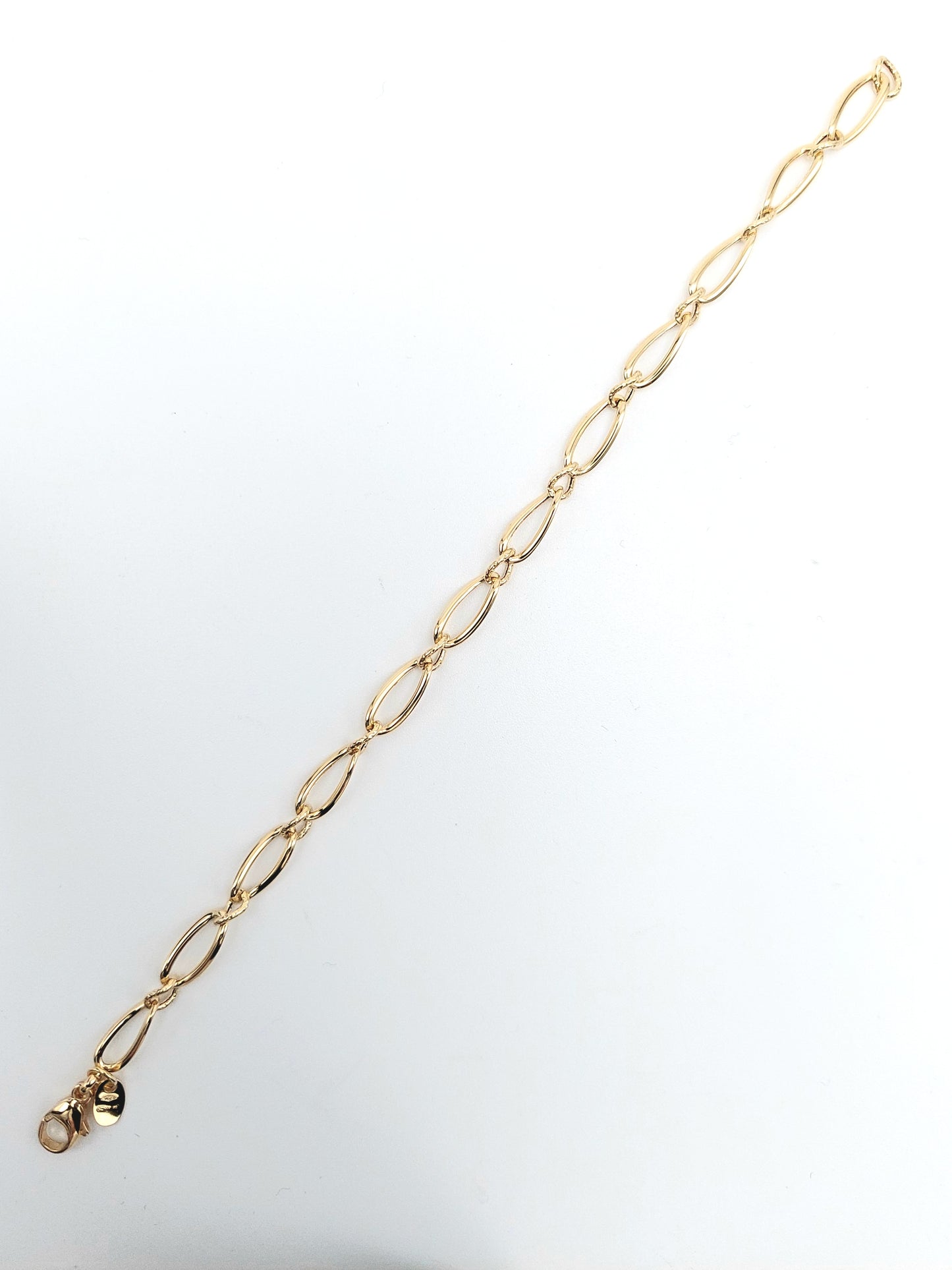 Bracciale da donna a catena in oro giallo 18 KT. BR-D-ORO044.