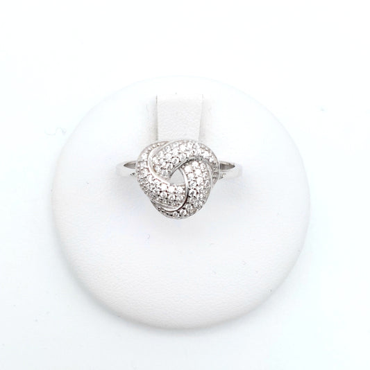 Anello a nodo con zirconi in oro bianco 18 KT. AN-ORO103.
