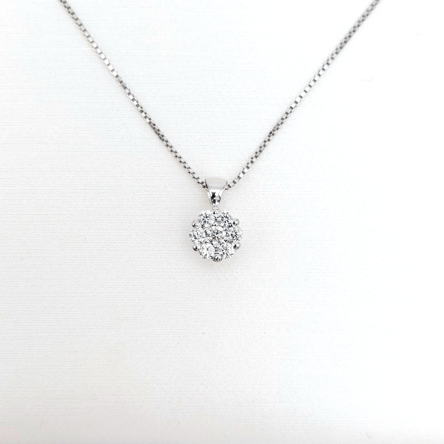 Collana con pendente in oro 18 kt con brillanti.COLBR014.