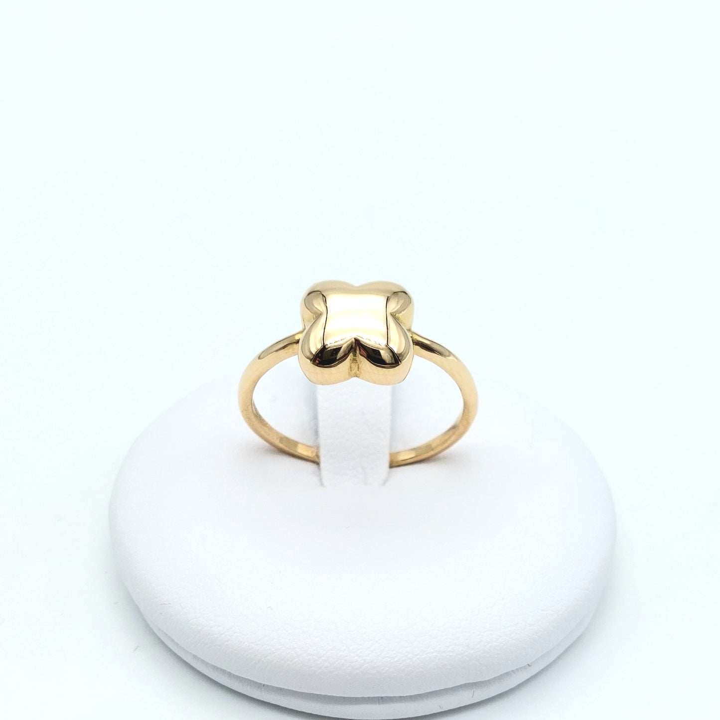 Anello quadrifoglio in oro giallo 18 KT. AN-ORO039.