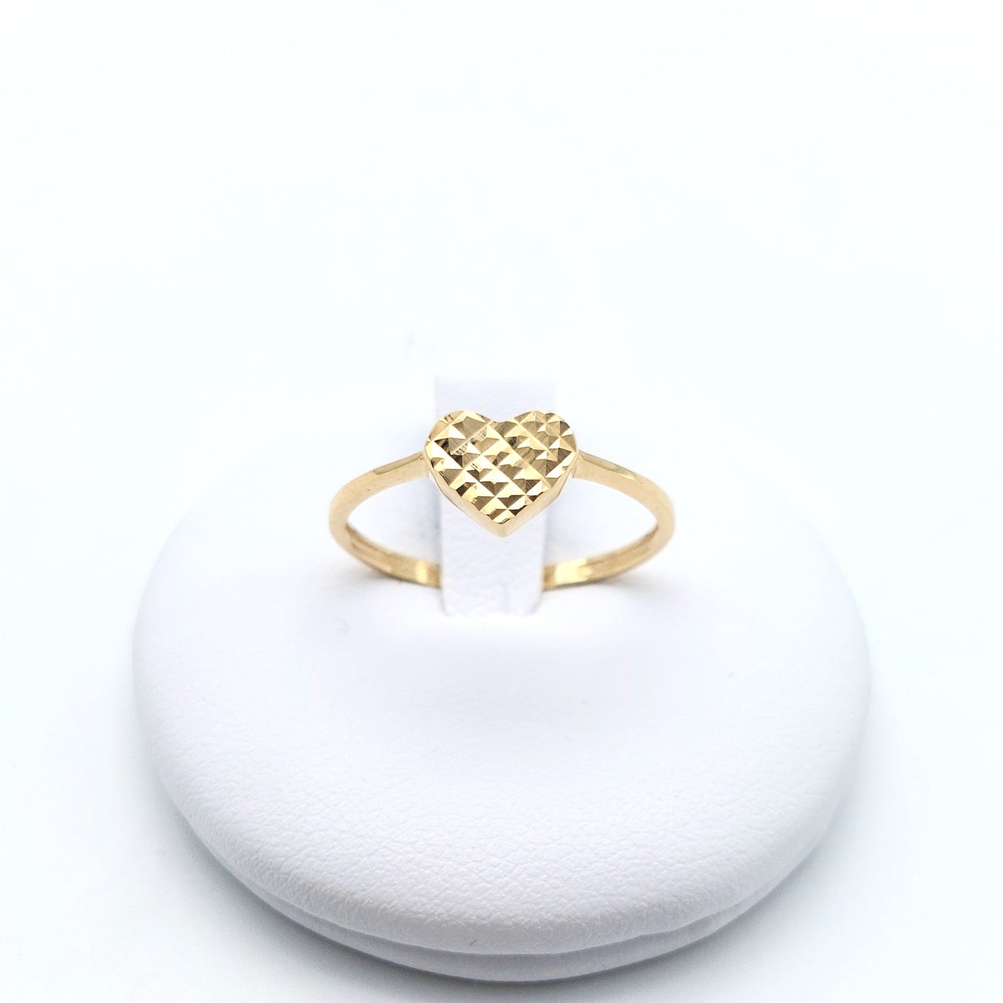 Anello cuore diamantato in oro giallo 18kt. AN-ORO043.